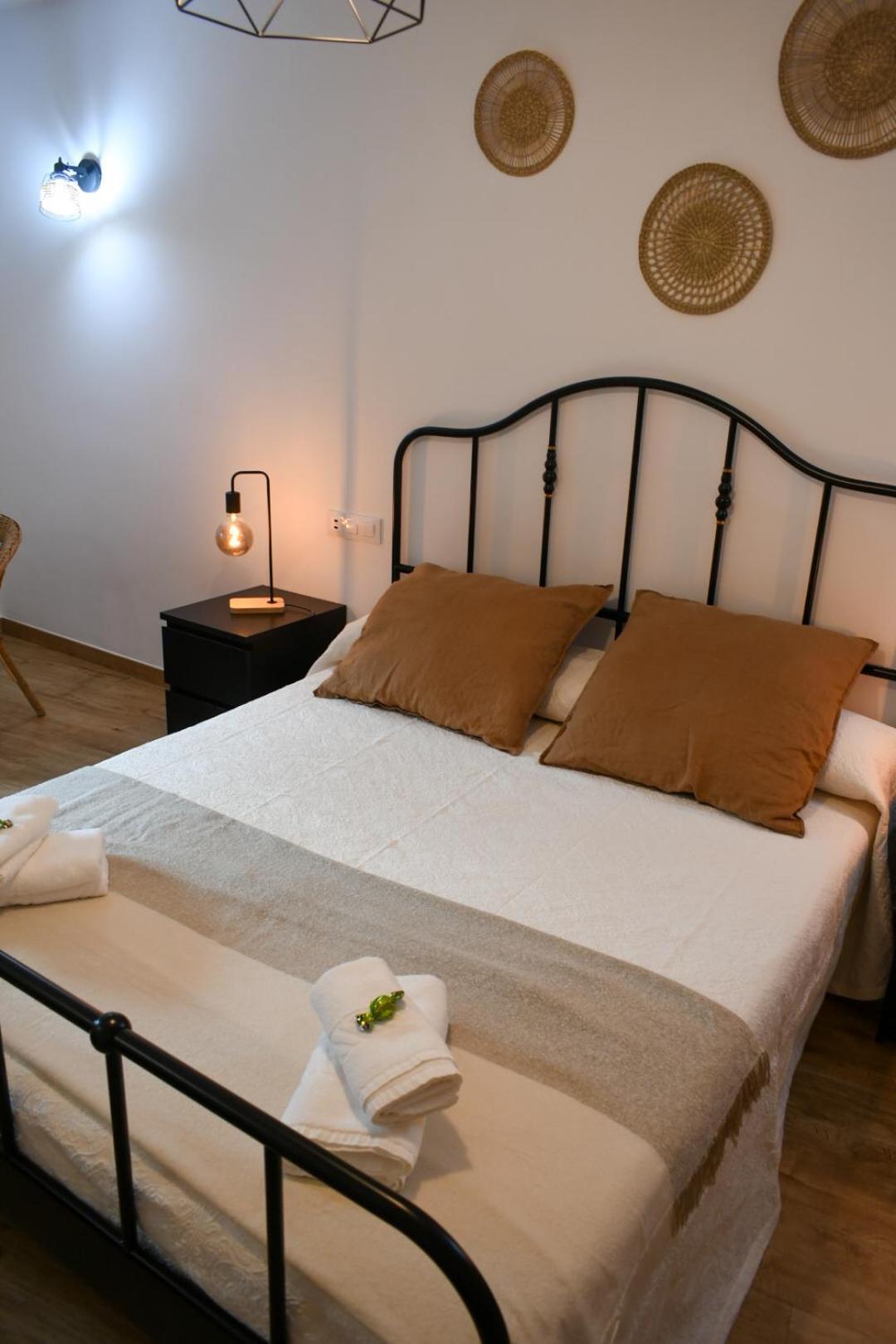 Casa Rural La Real Herreria 马德里加尔德拉萨尔塔斯托雷斯 外观 照片