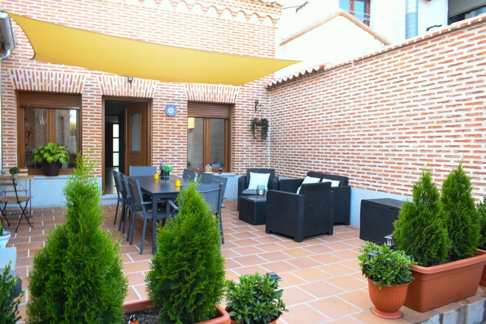 Casa Rural La Real Herreria 马德里加尔德拉萨尔塔斯托雷斯 外观 照片