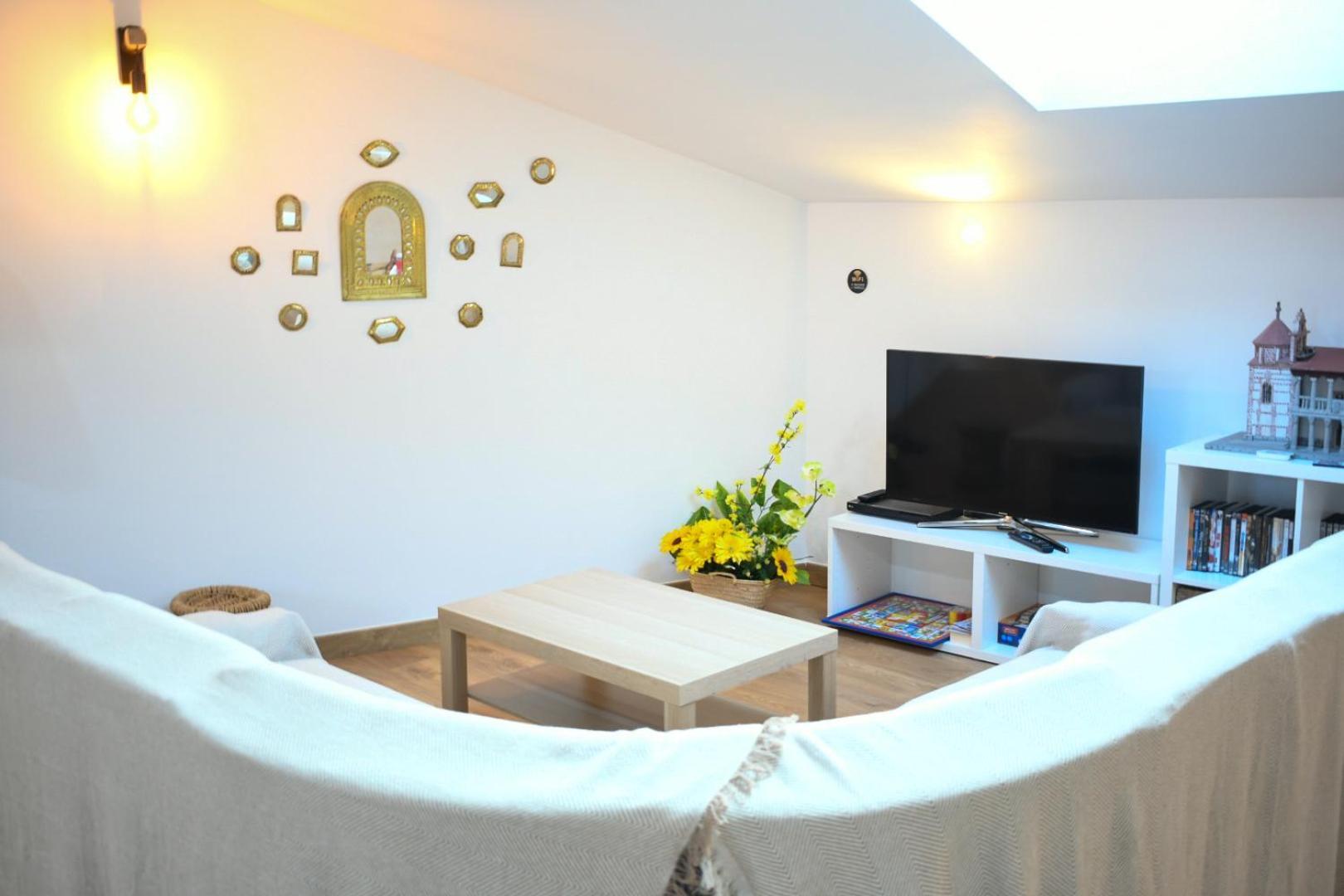 Casa Rural La Real Herreria 马德里加尔德拉萨尔塔斯托雷斯 外观 照片